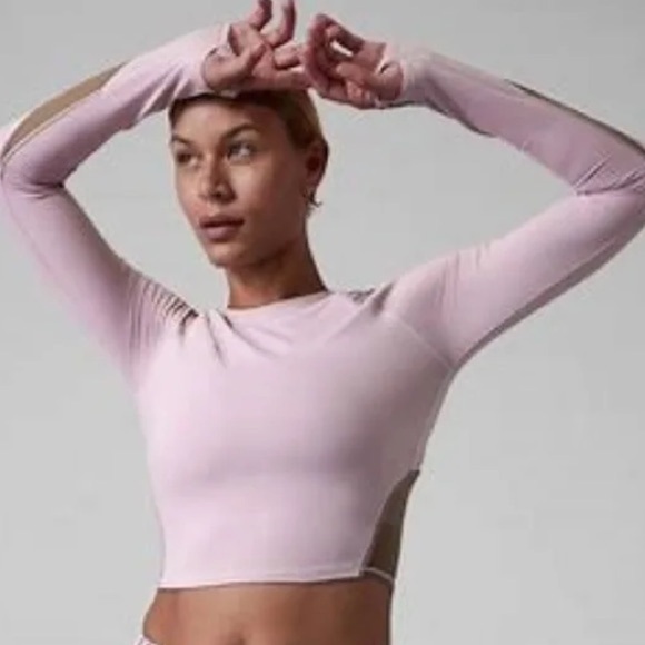 Athleta Ultimate Ignite Three Piece Set - Picture 2 of 10